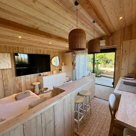 La Maison Du Soleil Aparthotel *